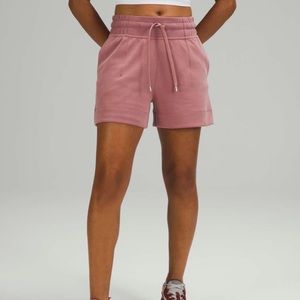 Lululemon Soft Ambitions High Rise Short 4"
Spiced Chai